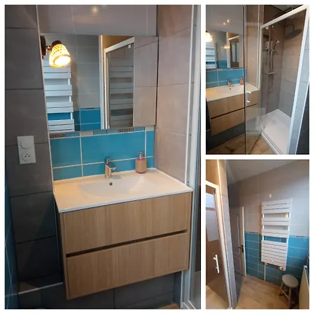 Au Pied Des Remparts